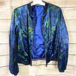 T Tahari  velvet floral bomber jacket women’s Size Small Photo 12