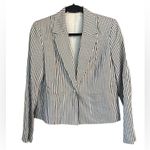 Perry Ellis Women's Striped Blazer Black and White 100% Cotton. Size 6 EUC Photo 1