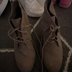 Winter/ Fall Fashion Mini Low Cut Boots Tan Size 9.5 Photo 1