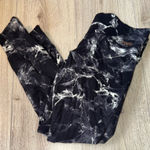 Victoria's Secret  pink ultimate Black and White Marble Leggings tights Photo 0