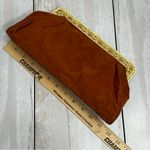 Vintage 1970s Brown Felt Clutch Plastic Floral Kiss Photo 9