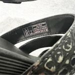 Dr. Martens NEW NWT Blaire Gunmetal Wild Croc Emboss Leather Sandals Size US 7 Photo 2