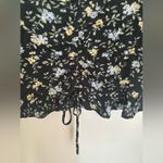 American Eagle  3/4 sleeve floral top with ruffle hem size small Photo 5