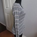 Gibson  v-neck angled hem sweater - Sz Sm Photo 4