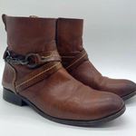 Frye Women's size 7.5 Brown Leather Molly Hook Ankle Boots Booties Chain Buckle Photo 0