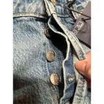 Old Navy  Womans Button Fly Stretch Denim Shorts Sz 8 NWT Photo 4