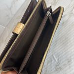 Coach Patent Leather Accordian Zip Wallet old money cute fashion Photo 11