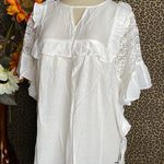 Doe & Rae ✅3/$30✅NWT  Off White Short Sleeve Key Hole Top | LARGE | Photo 3