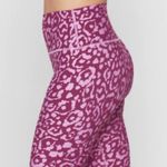 Spiritual Gangster  7/8th INTENT HW LEGGINGS WILDCAT COLOR SIZE SMALL Photo 1