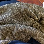 Dressy blouse🌹🌹 Tan Size L Photo 10