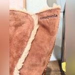 Patagonia Lugano Waterproof Boots for women. Size 7.5 GREAT CONDITION Photo 3