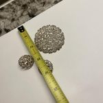 Vintage Gold Tone Large Brooch Pin & Clip Earrings Set Photo 5