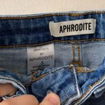 Aphrodite  Destroyed Skinny Jeans High Rise Photo 3