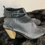 Gap  black leather bootie chunky heel sandals 10 Photo 0