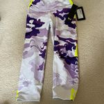 Peloton  Sports Bra and‎ Cropped Leggings Size Small Photo 5
