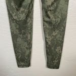 prAna  Women S Green Floral Camo Kimble Printed 7/8 Leggings Pocket Athletic Photo 5