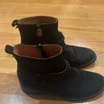 Gentle Souls Gentle soul by Kenneth Cole Best chain black ankle boots size 9. Photo 4