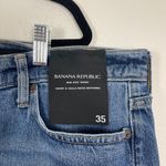 Banana Republic NWT  Woman's Sz 35‎ Medium Washed Mid Rise Denim Shorts Photo 1