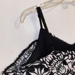 Romeo + Juliet Couture NWT $218 Cold Shoulder Sweetheart Neck Floral Dress M Photo 7