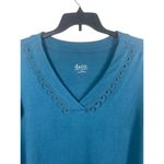 D & CO Denim Teal Short Sleeve Pullover V Photo 3