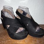 CL by Laundry CL Chinese Laundry CKW-001 Criss Cross Chunky Platform Sandal Shoes Size 8  Photo 0