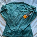 Mountain Hardwear NWT:  green long sleeve UPF25 shirt Photo 0