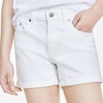 Levi's NWT LEVI’S White Denim Mid length Shorts Size 26 Photo 0