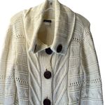 Venus ‎ Cardigan Sweater Photo 1