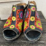 L’Artiste Leather Floral Print Patchwork Boho Platform Heel Sandal Shoes 37 6.5 Black Photo 1