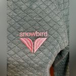 TECHSTYLES Snowbird Quilted Funnel Neck Kangaroo Pocket Pullover NWT Sz Small Green Photo 4