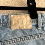 ZARA  Women’s Light Wash‎ Denim Distressed Jean Shorts Size 8 Photo 6