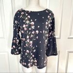 LC Lauren Conrad black floral 3/4 sleeve top Photo 4
