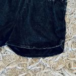 Popular 21 Mineral Wash Shorts Photo 2