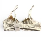 New! C’est Nickel White Bra with Tan Lace Cups Size XS Photo 3