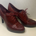 Nine West  burgundy Croc Embossed Leather Heels  - Size 7.5M Photo 0