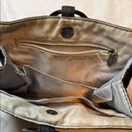 Elegant Black and Pink Key Holder Photo 3