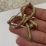 Beautiful Signed Aai Brooch Pin Gold Tone Bow Ribbon Photo 7