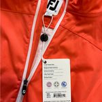 FootJoy  women’s golf vest Photo 2