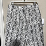 Pretty Little Thing  Faux Leather Pants Sz 10 Pull On White Snake reptile PU Photo 4
