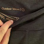 Outdoor Voices 7/8 Warmup Leggings in Charcoal Sz Small Photo 2