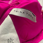Trina Turk  Getaway Solid One Piece One Shoulder Swimsuit Berry Pink Size‎ US 2 Photo 8