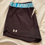 Under Armour Shorts Photo 0