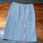 Victoria's Secret Body by Victoria Gray classic pencil skirt size 4 button embellishment Photo 5