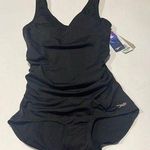 Speedo  NWT one piece swim bathing suit fit 8 $84 Photo 0