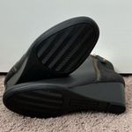 Isaac Mizrahi Live! Gray Suede and Leather Wedge Ankle Boot Kierra Zipper sz 10 Photo 6