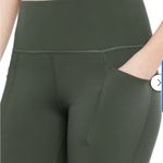 NWT Gapfit Women's Flare leggings Green Photo 3