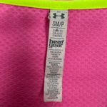 Under Armour  Heat Gear Semi Fitted Athletic Wear Pink Top Size Small Photo 1
