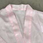 Silk robe with pockets. Belt included. Short sleeve. Color Photo 1