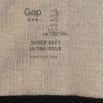 Gap  striped V-neck super soft long sleeve shirt in black and white Size Large Photo 5