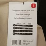 Skinny Girl ππ Seamless Slip Shorts (2 Pack) Nude & Black Small S 2/4 NWT Photo 12